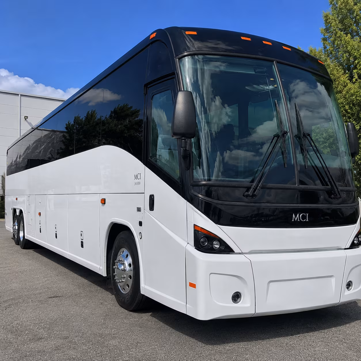charter buses for large livonia prom groups and school events
