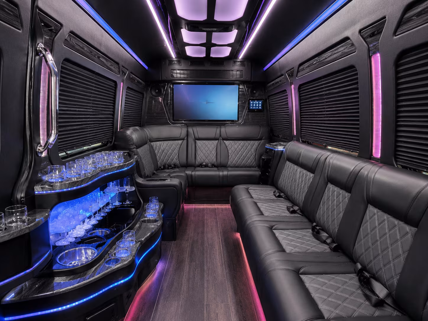 easily book transportation for your next airport transfer 2