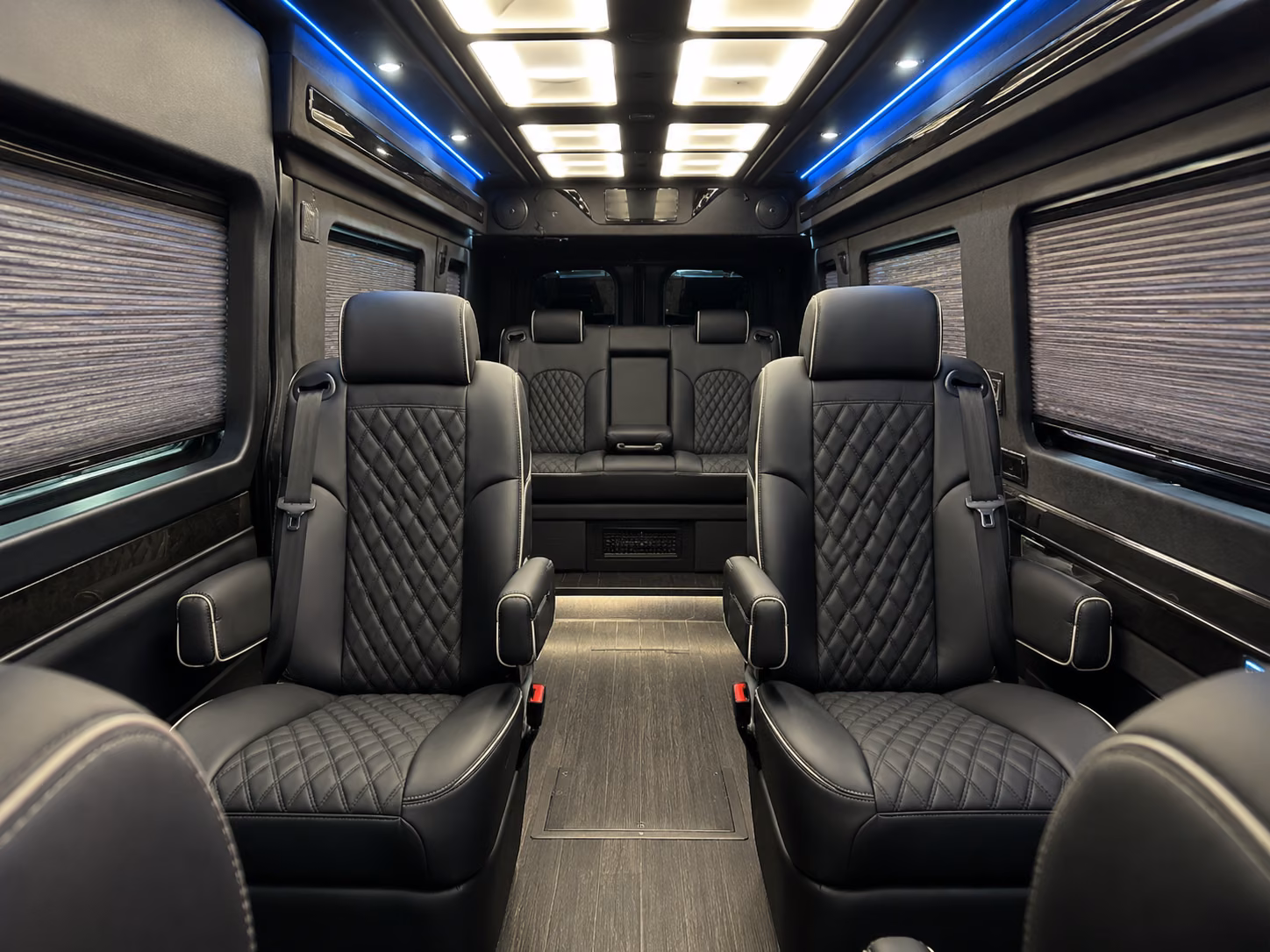easily book transportation for your next prom 2