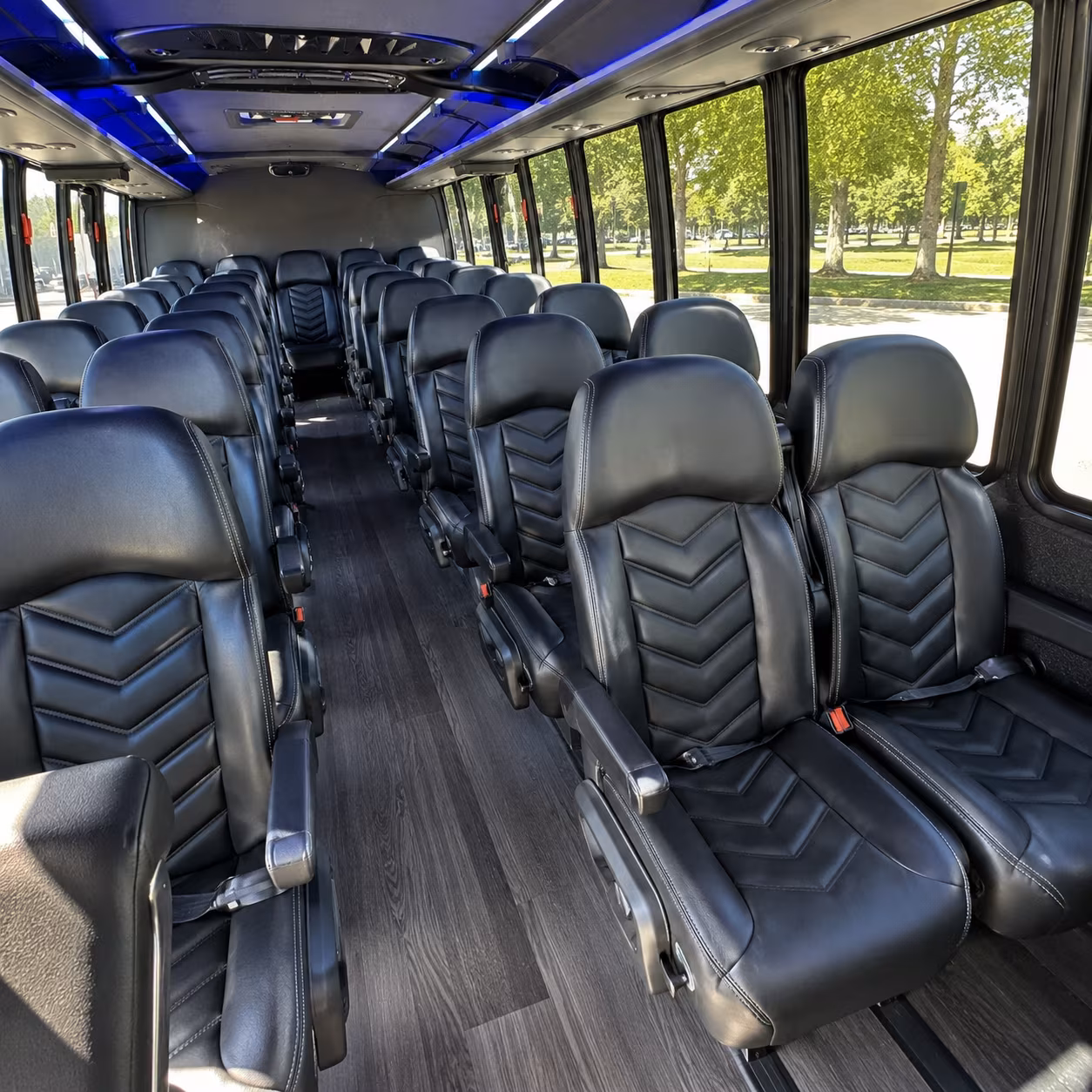 easily book transportation for your next prom 3