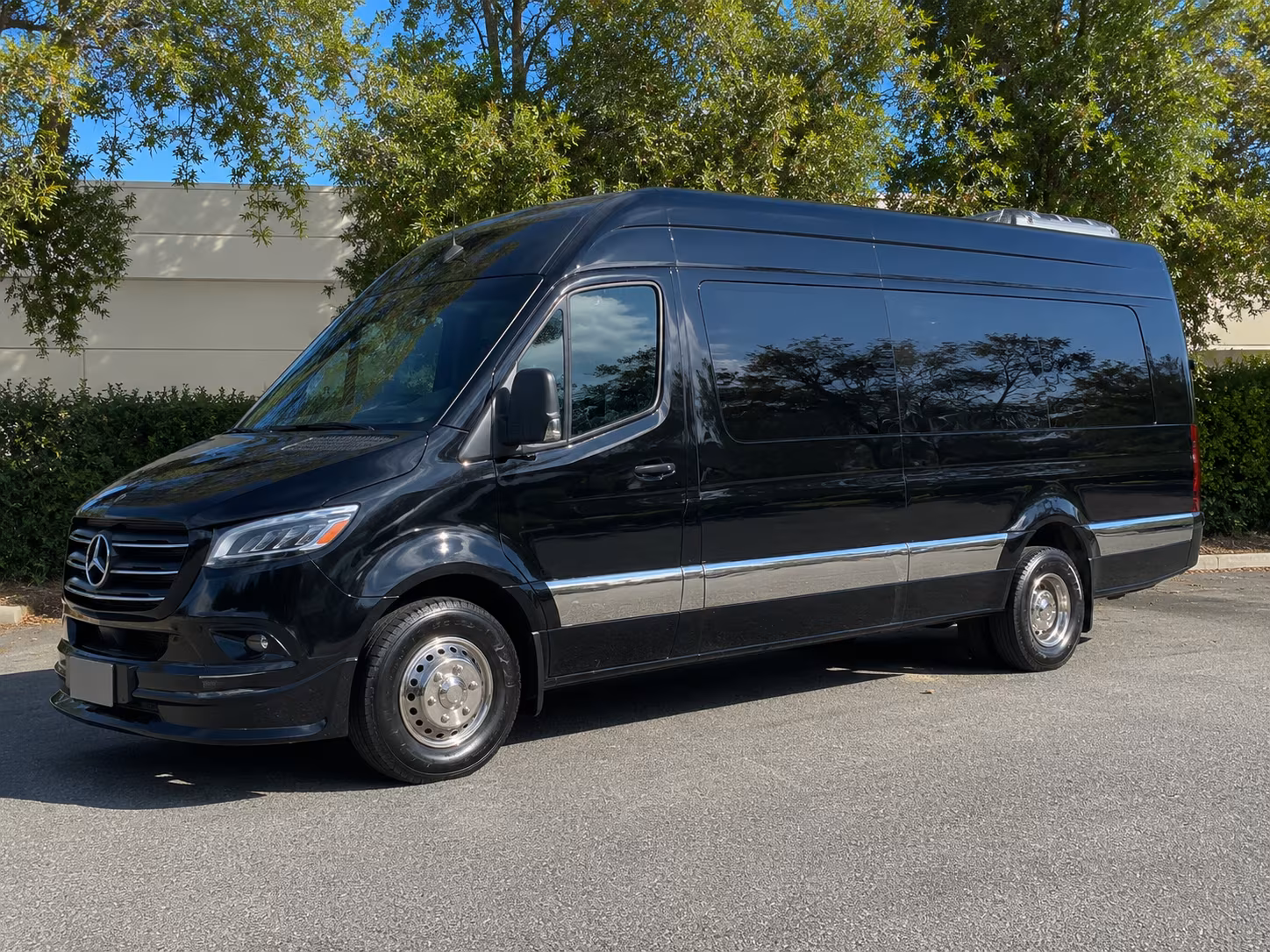 easily book transportation for your next prom 5
