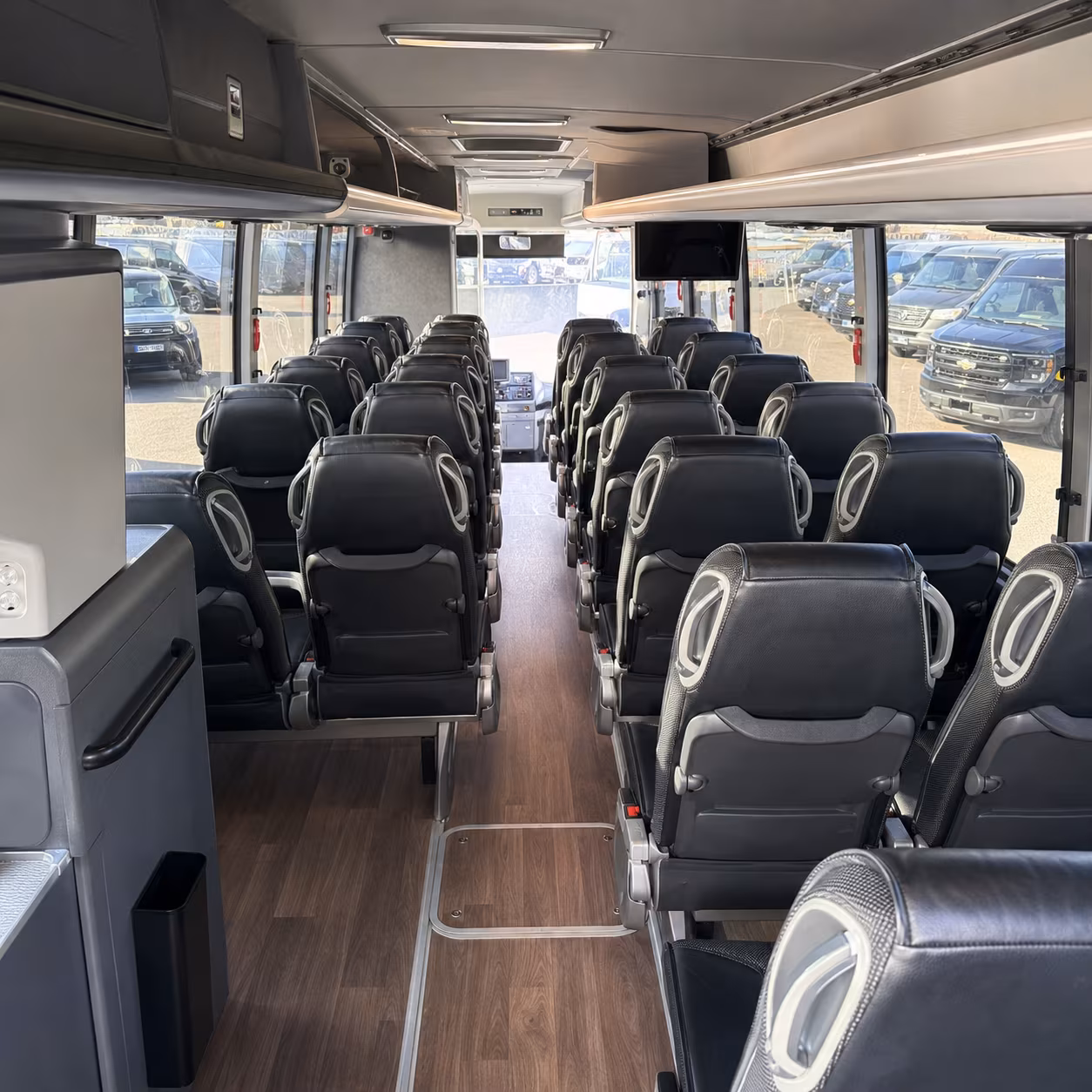 easily book transportation for your next wedding 1