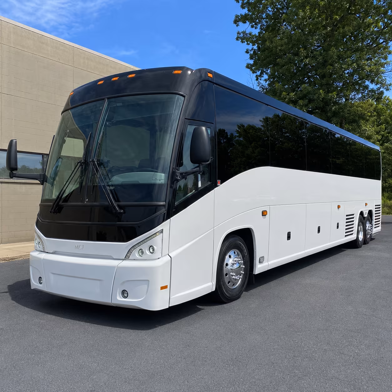 livonia charter bus