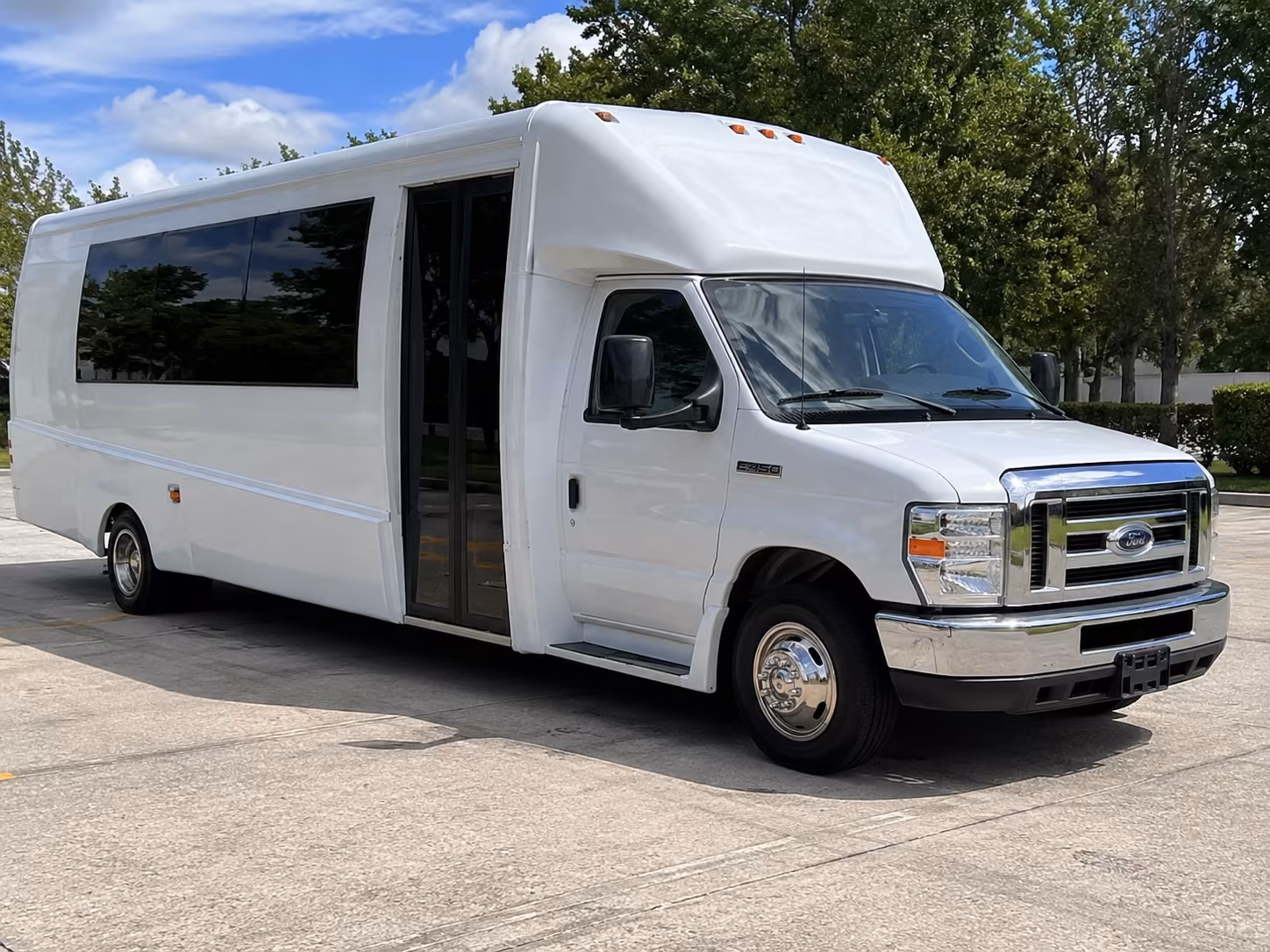 livonia concert party bus rental