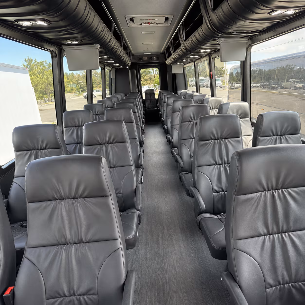 minibus wine tours around ann arbor and washtenaw county