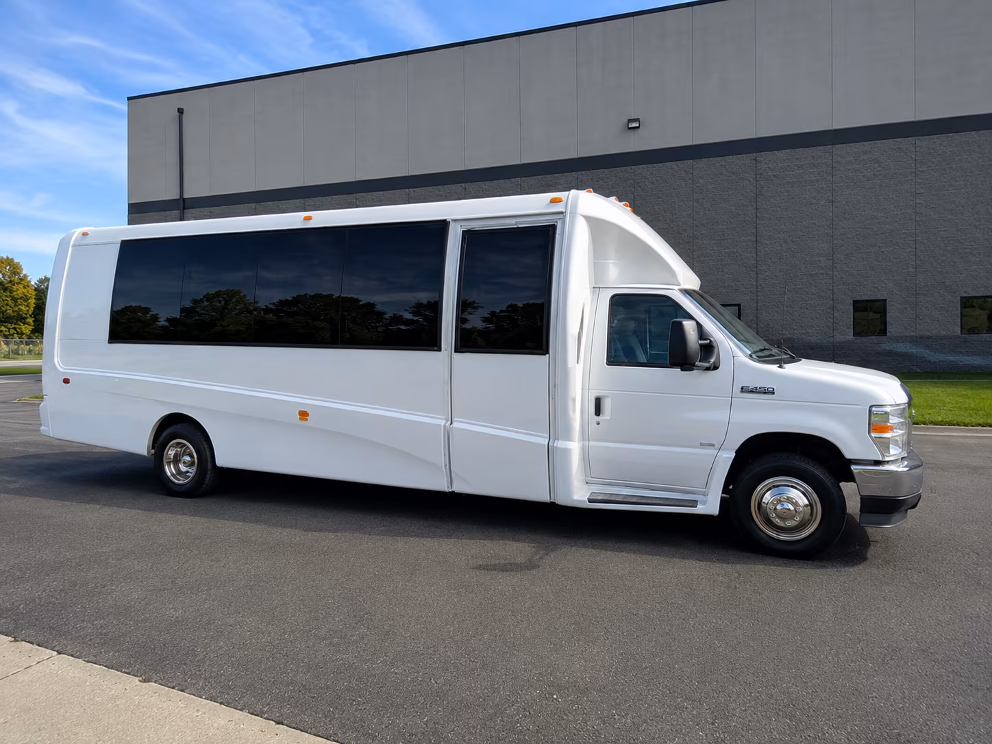 minibuses and charter buses for greenfield village and the henry ford
